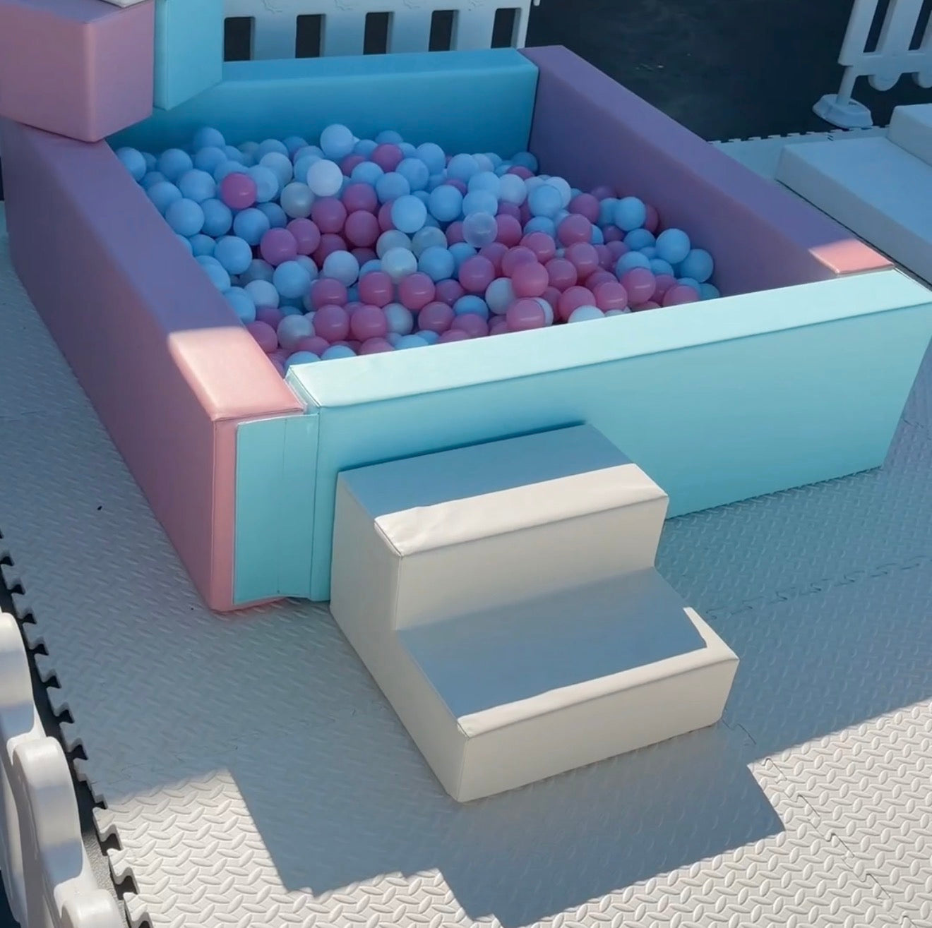 Ballpit Package